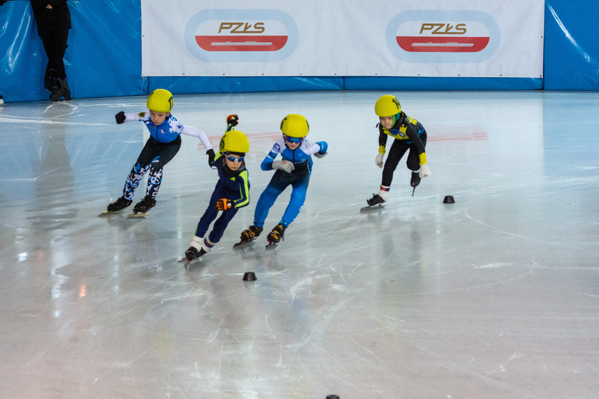 Lodowisko opanowane przez short track zdjęcie nr 295776