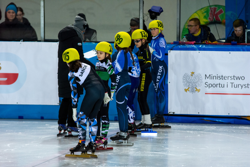 Lodowisko opanowane przez short track zdjęcie nr 295787