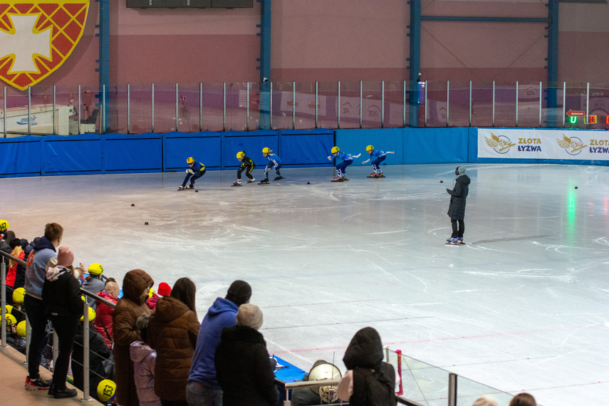 Lodowisko opanowane przez short track zdjęcie nr 295802