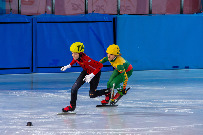 Lodowisko opanowane przez short track zdjęcie nr 295789