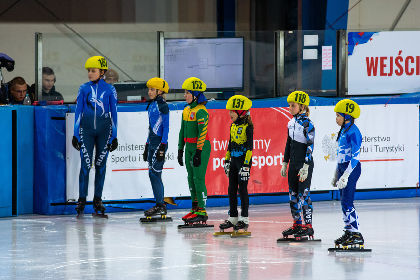 Lodowisko opanowane przez short track zdjęcie nr 295778
