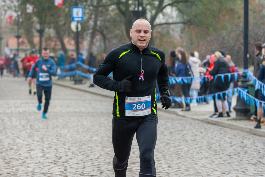 Elblążanin najszybszy w Biegu Niepodległości zdjęcie nr 296250