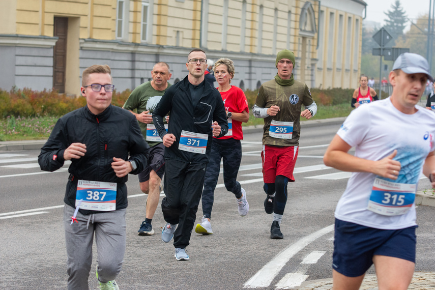 Elblążanin najszybszy w Biegu Niepodległości zdjęcie nr 296185