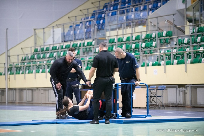 Zostań policjantem ! Dzień kandydata w Elblągu zdjęcie nr 296497