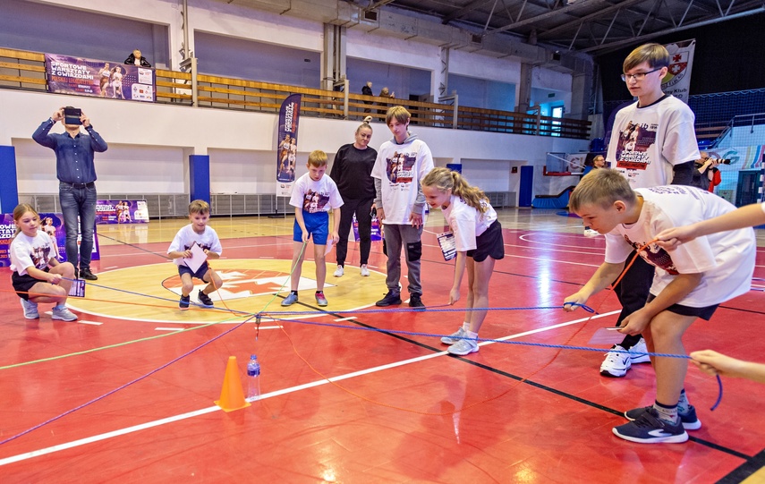 Na sportowo z Igą Baumgart-Witan i Kacprem Lewalskim zdjęcie nr 296833