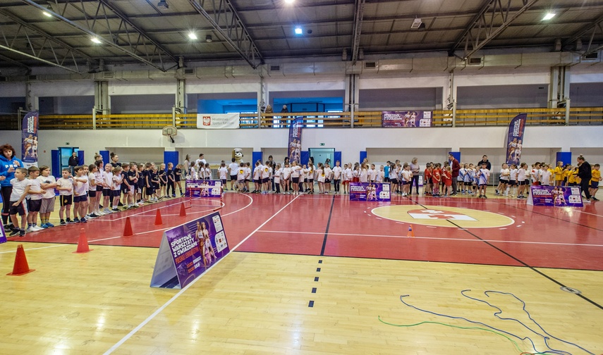 Na sportowo z Igą Baumgart-Witan i Kacprem Lewalskim zdjęcie nr 296801