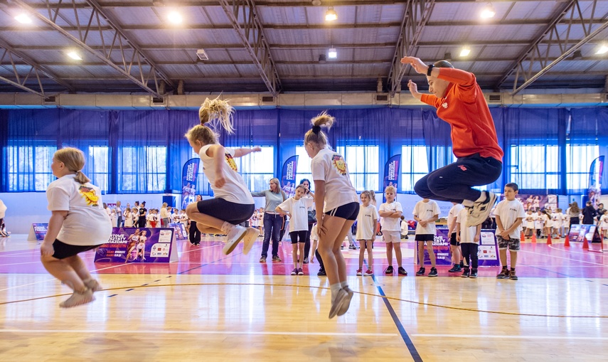 Na sportowo z Igą Baumgart-Witan i Kacprem Lewalskim zdjęcie nr 296837