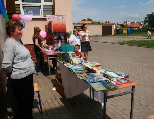 Festyn rodzinny w SP nr 16 zdjęcie nr 24162