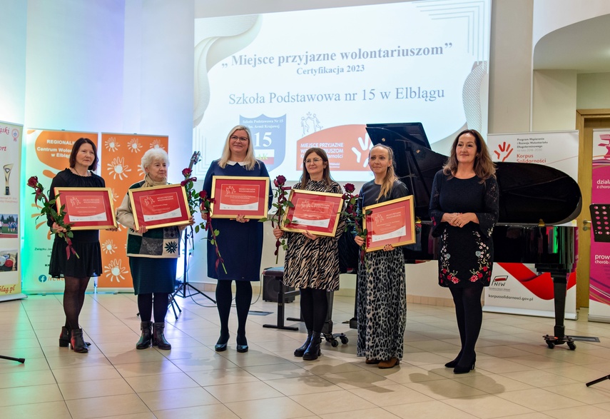 Dziękując za pomoc, czyli gala wolontariuszy zdjęcie nr 297787