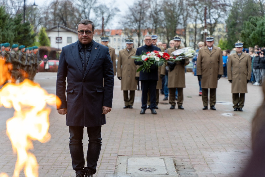 Upamiętnili rocznicę Grudnia zdjęcie nr 298395