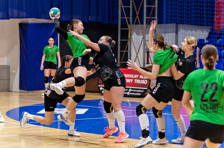 Przegrana po karnych juniorek Truso zdjęcie nr 299447