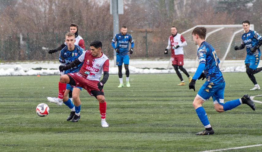 Śnieg, piłka i Olimpia zdjęcie nr 300343