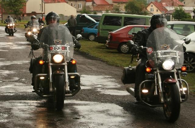 Inwazja motocyklistów w Tolkmicku zdjęcie nr 24456