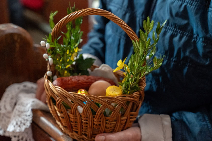 Wielka Sobota, czyli czas święcenia pokarmów zdjęcie nr 304398