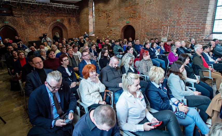 Kandydaci na prezydenta Elbląga zmierzy się w przedwyborczej debacie zdjęcie nr 304455