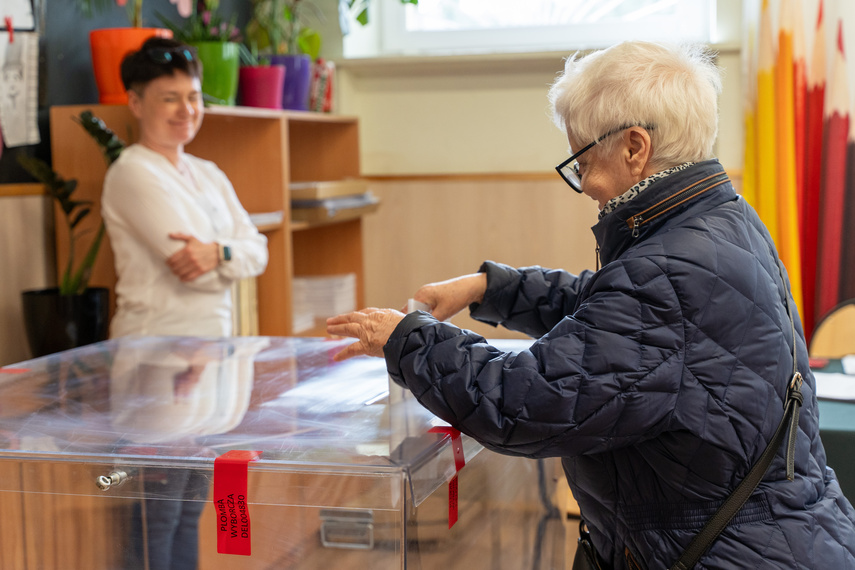 Elblążanie wybierają prezydenta i radnych zdjęcie nr 304713