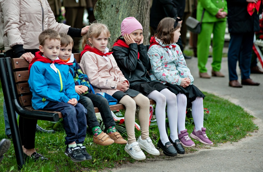 Bez prezydentów na smoleńskich obchodach zdjęcie nr 304802