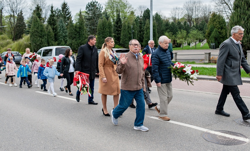 Bez prezydentów na smoleńskich obchodach zdjęcie nr 304791