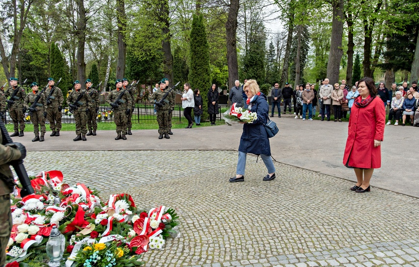 "Zginęli za to, że byli polskimi patriotami" zdjęcie nr 305004