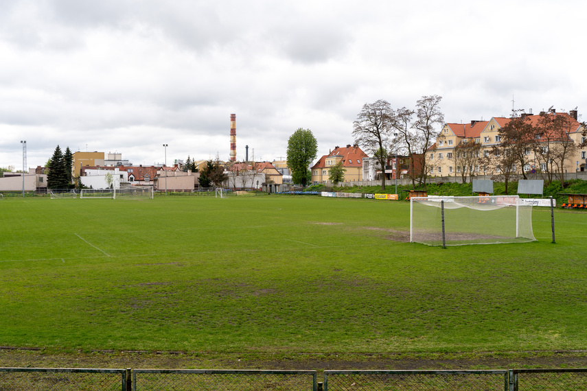 Minister obejrzał stadion zdjęcie nr 305245