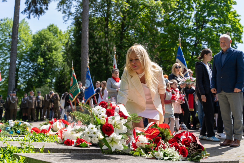 W rocznicę zakończenia wojny w Europie zdjęcie nr 307079