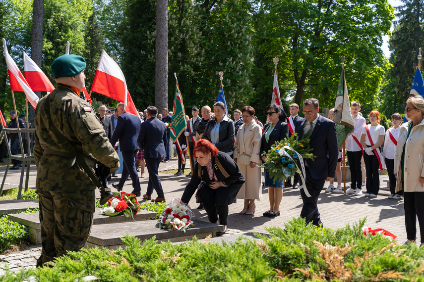 W rocznicę zakończenia wojny w Europie zdjęcie nr 307071