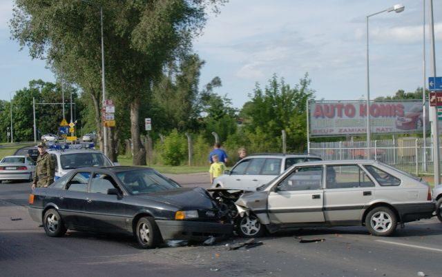 Czołówka na Warszawskiej zdjęcie nr 25080