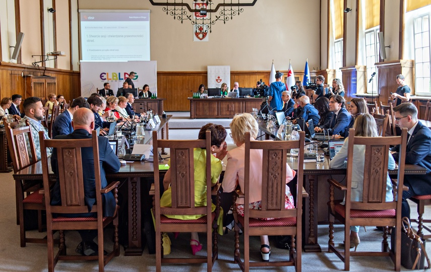 Jednogłośnie poparli prezydenta zdjęcie nr 310702