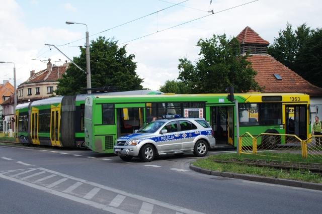 Elbląg Autobus vs. tramwaj