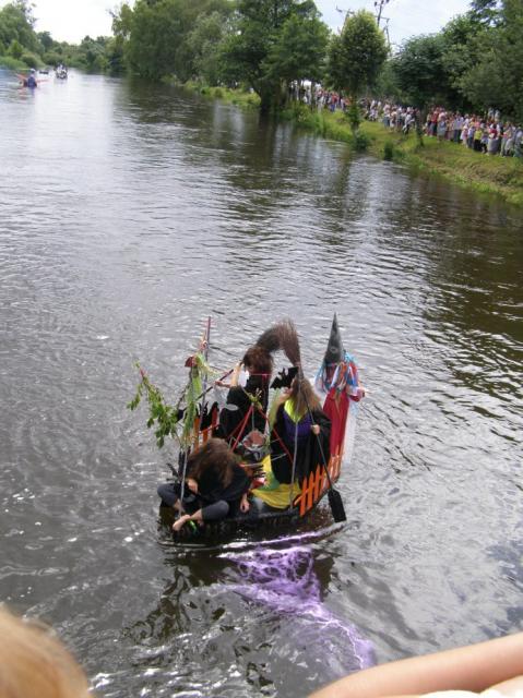 IX Mistrzostwa Braniewa w Pływaniu na Sprzęcie Nietypowym zdjęcie nr 25681