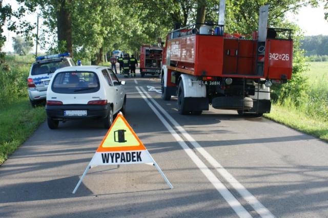 Tragiczny wypadek opla vectry - trzy osoby nie żyją zdjęcie nr 25942
