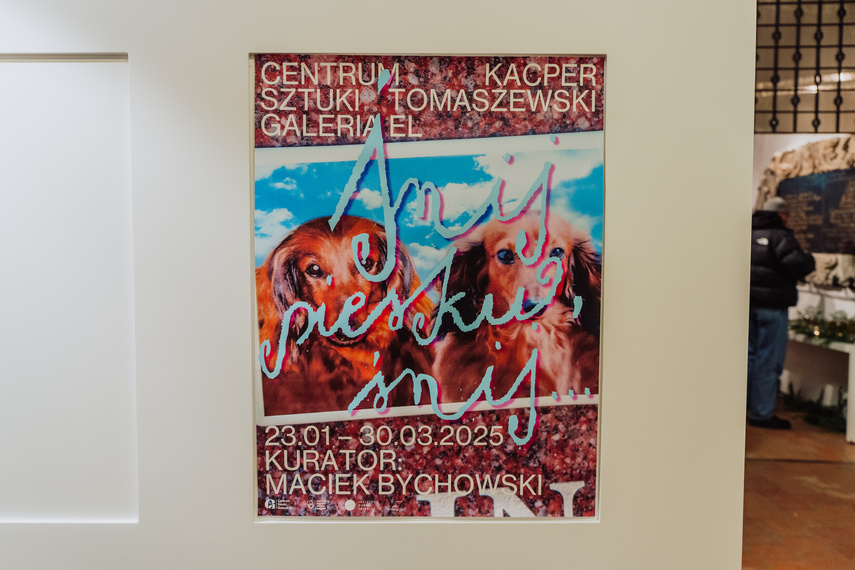 Krużganek przed tęczowym mostem zdjęcie nr 323546