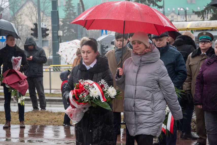 "Ich życie było świadectwem niezłomności" zdjęcie nr 326408