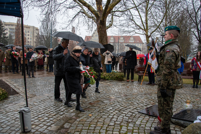 "Ich życie było świadectwem niezłomności" zdjęcie nr 326397