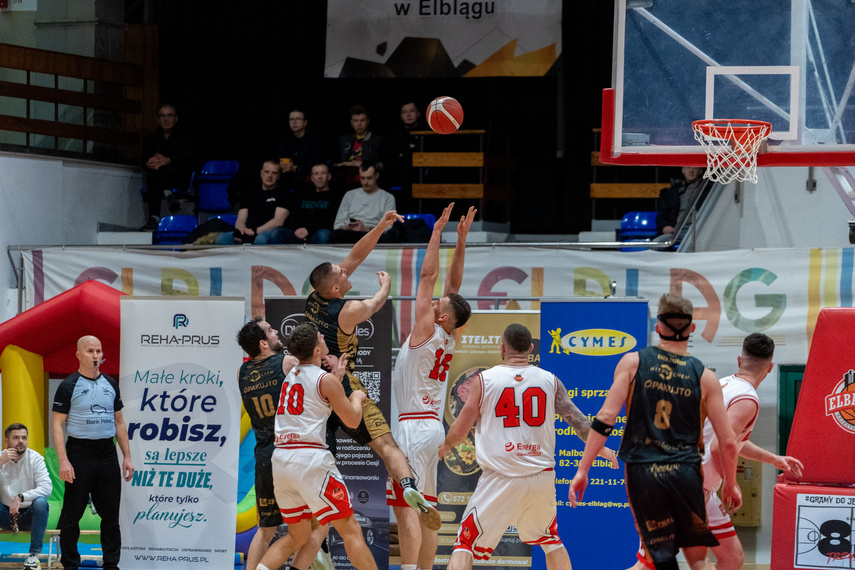 Play off się oddala zdjęcie nr 326492