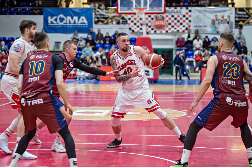 Elbasket traci play off zdjęcie nr 327462