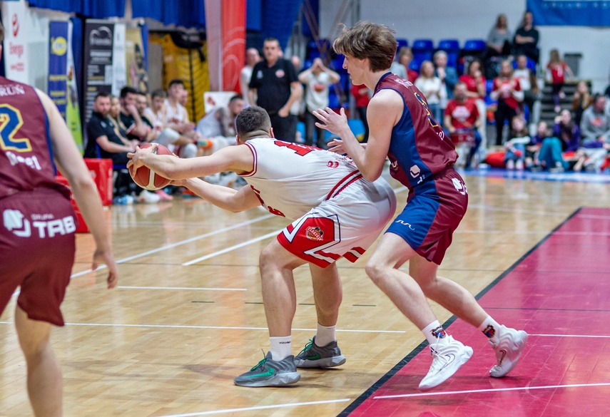 Elbasket traci play off zdjęcie nr 327471