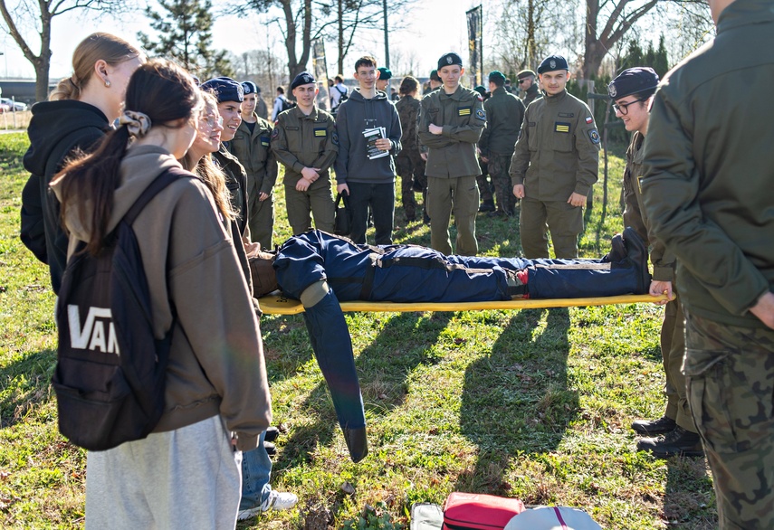 „W regionie potrzeba jeszcze 5 tysięcy żołnierzy” zdjęcie nr 328105