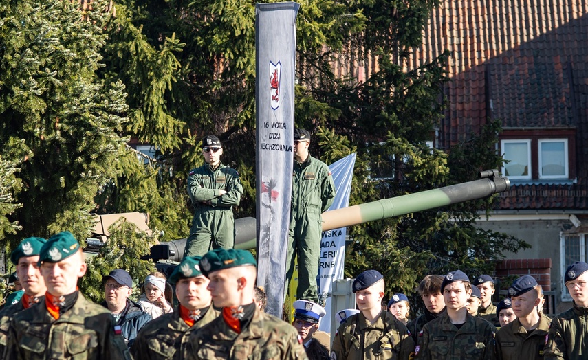 „W regionie potrzeba jeszcze 5 tysięcy żołnierzy” zdjęcie nr 328084