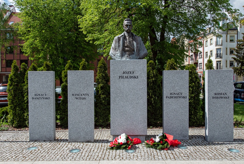 Trzeciomajowe świętowanie w Elblągu zdjęcie nr 329126