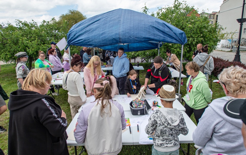 Trzeciomajowe świętowanie w Elblągu zdjęcie nr 329166