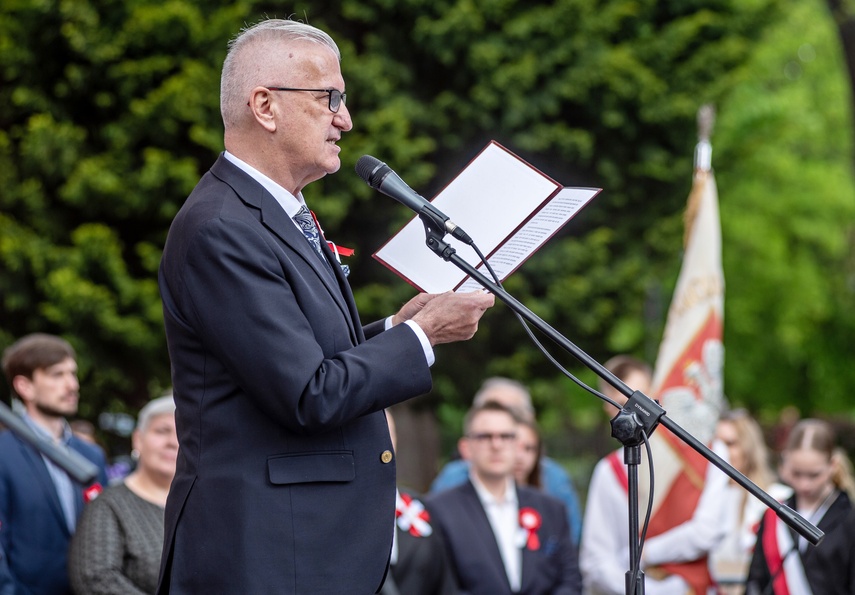 Trzeciomajowe świętowanie w Elblągu zdjęcie nr 329158