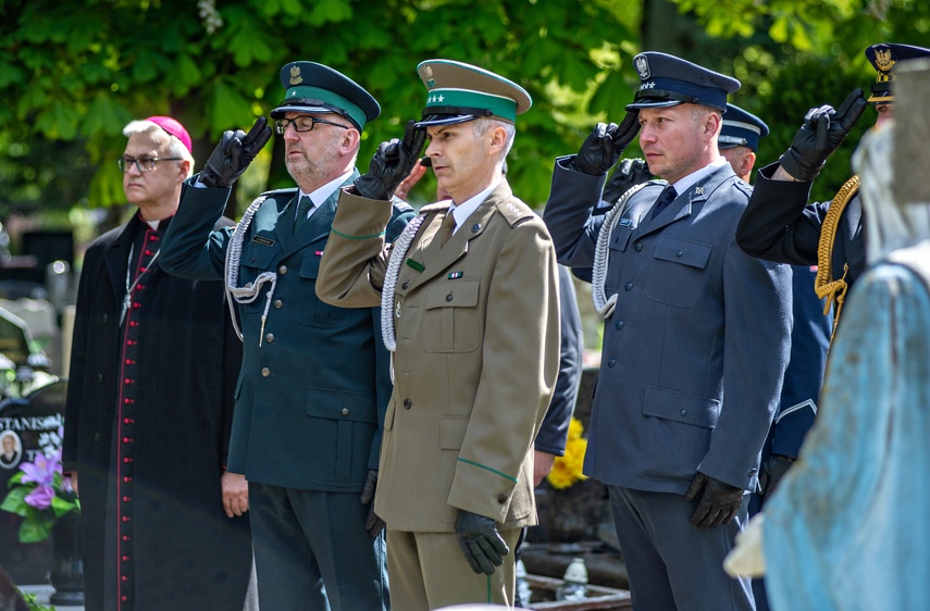 Upamiętnili rocznicę zakończenia wojny zdjęcie nr 329335