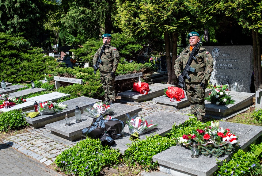 Upamiętnili rocznicę zakończenia wojny zdjęcie nr 329360