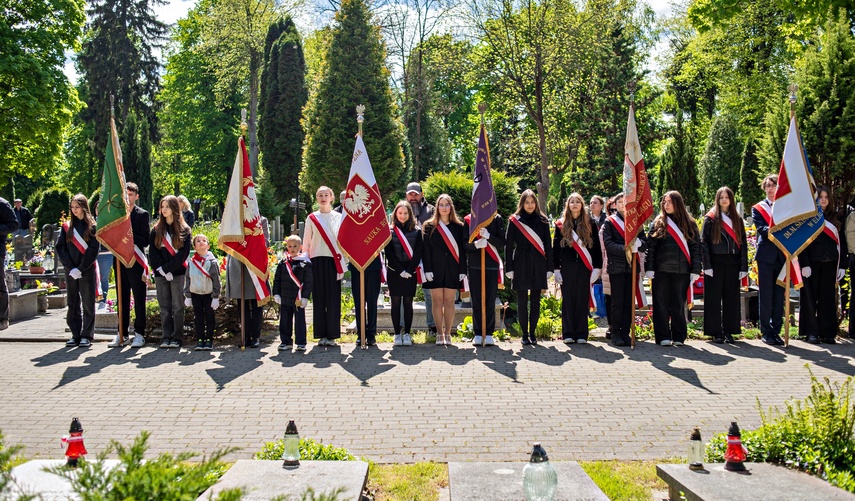 Upamiętnili rocznicę zakończenia wojny zdjęcie nr 329350