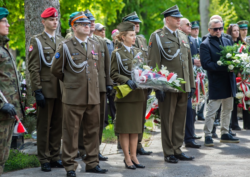 Upamiętnili rocznicę zakończenia wojny zdjęcie nr 329340