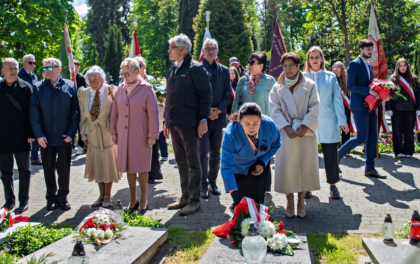 Upamiętnili rocznicę zakończenia wojny zdjęcie nr 329354