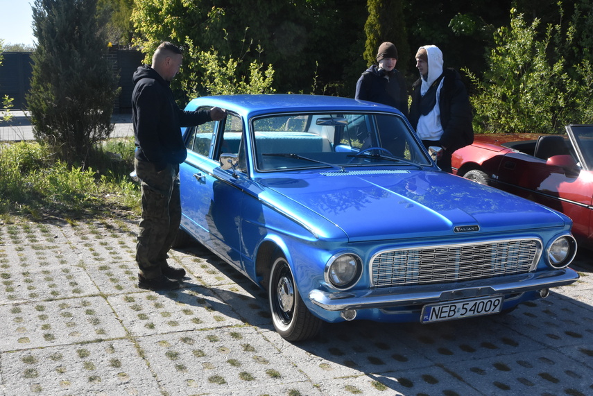 Klasyka motoryzacji zdjęcie nr 329688
