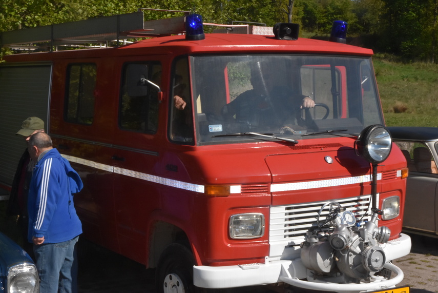 Klasyka motoryzacji zdjęcie nr 329709
