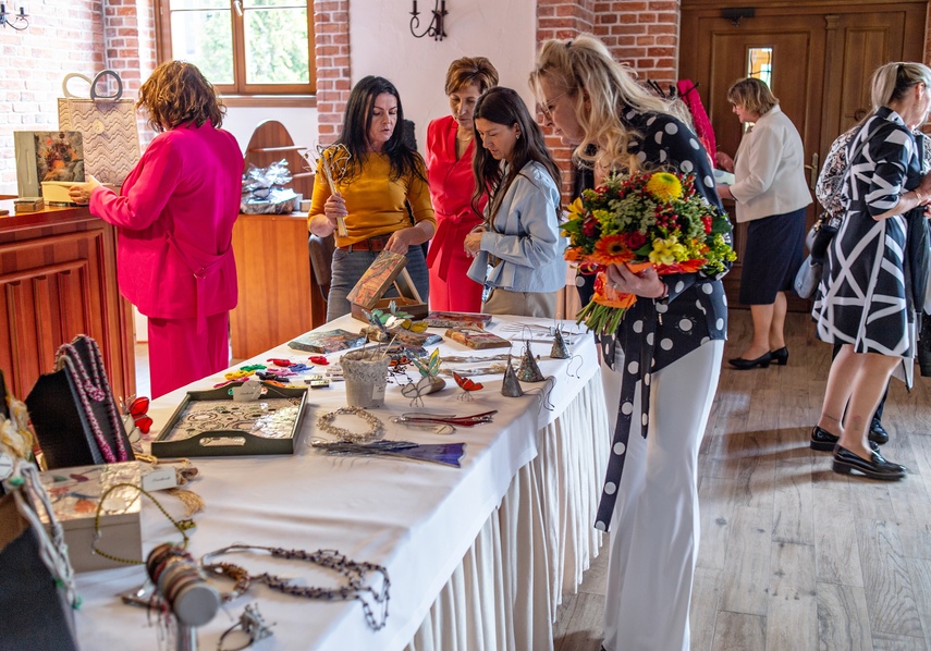 Radosne święto w cieniu smutnych wydarzeń zdjęcie nr 329822